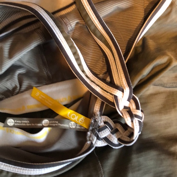 Fitness top with bra included. - Picture 3 of 3